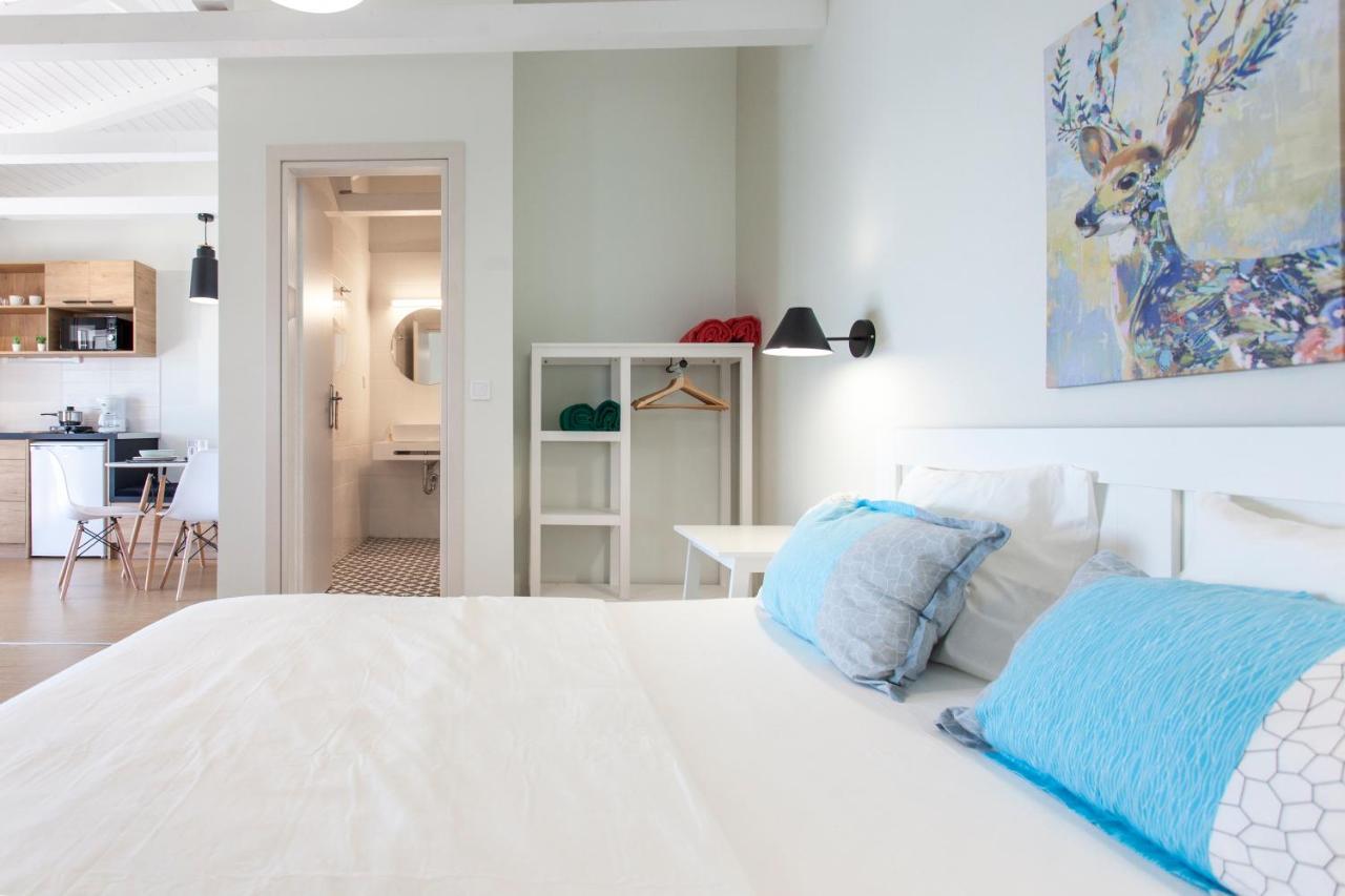 Ligia Waterfront Apartments Exterior foto
